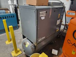 lot 57 image: 2005 Atlas Copco GX11FF Commercial  Industrial Air Compressor AIII162971