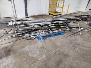 lot 84 image: Lot of (1 Pallet) Scrap Metal and Pipe (assorted)