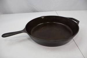 lot 35 image: Lodge Cast Iron Skillet, 12 Inch USA Made