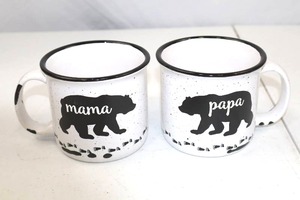 lot 46 image: Mama Bear & Papa Bear Ceramic Mug Set