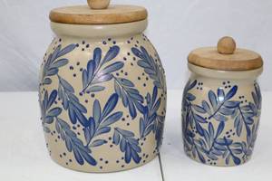 lot 65 image: Pair of Beaumont Brothers Pottery Stoneware Canisters - Blue Leaf Pattern