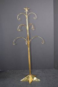 lot 125 image: Brass Star Tree Ornament Hanger, 26.5 Inch Display Stand