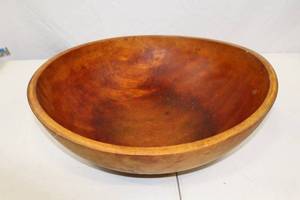 lot 82 image: Primitive Wood Bowl and Rustic Painted Display Stands Lot