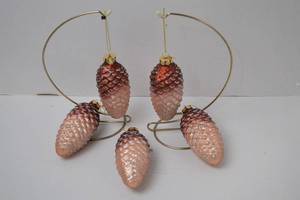 lot 136 image: Set of 5 Glass Pinecone Christmas Ornaments with Glitter Accents