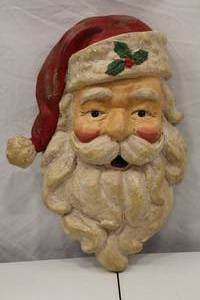 lot 154 image: Large Vintage Santa Claus Wall Plaque Christmas Decoration