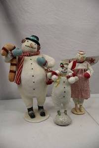 lot 175 image: Set of 3 Fabric Snowman Holiday Figures