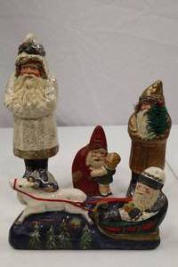 lot 183 image: 4 Walnut Ridge Santa Christmas Figurines, Signed by Kathi Lorance Bejma