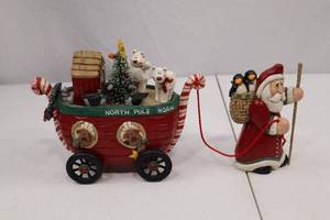 lot 266 image: Midwest Christmas North Pole Noah Figurine Santa Decoration