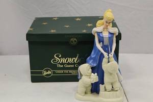lot 276 image: Snowbabies Under the Midnight Moon with Barbie Figurine Dept 56 2000