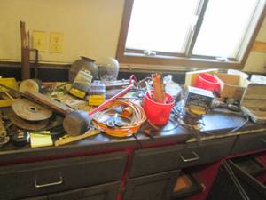 lot 361 image: Trickle charger, drill bits, nut dr...