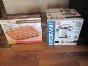 lot 20 image: Farberware 1.55L Deep fryer with Pa...