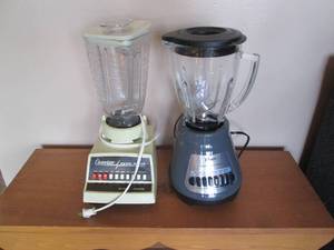 lot 22 image: Vintage and modern blenders each wi...