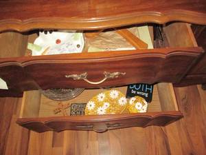 lot 84 image: Misc crystal glassware, ceramic Chr...