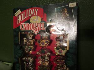 lot 160 image: Lighted Musical holiday carousel pl...
