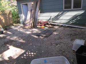 lot 374 image: Vacu-Queen central vac , misc tires...