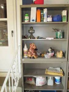 lot 385 image: Content of shelf to include Ice me...