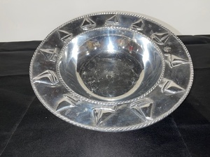 lot 44 image: Mariposa Mexico Aluminum Decorative Bowl with Sailboat Motif