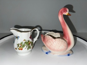 lot 56 image: Porcelain Creamer with Floral Insects and Pink Swan Planter Made in Japan