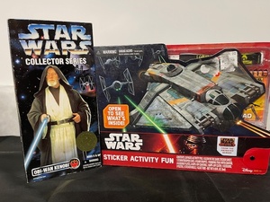 lot 93 image: Star Wars Collector Series Obi-Wan Kenobi Figure and Sticker Activity Fun Set