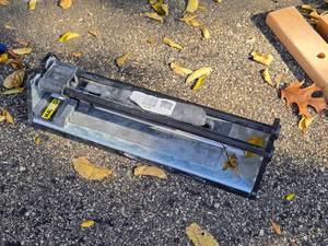 lot 369 image: Easy Score Tile Cutter