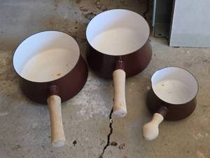 lot 432 image: Lot of (3) Dansk Cooking Pot with Wood Handle
