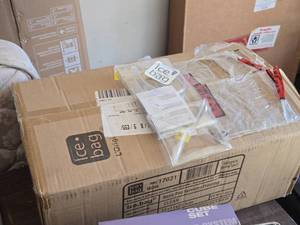 lot 477 image: Lot of (1 Box) Ice Bags 60-count ( 60 total items ) (in original packaging)