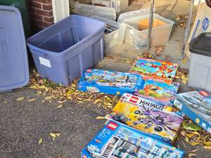 lot 489 image: Lot of (3 Bins) Various LEGO Sets - Police Station, Mech Dragon, Bi-Plane, Skylanders Giants Thumpback and Pop Fizz, Coast Guard Patrol and more