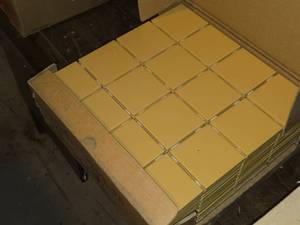 lot 516 image: Lot of (16) Ceramic Tile 14 x 12 x 12