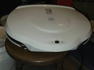 lot 536 image: George Foreman Household Grilling Machine