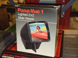 lot 556 image: Pana-Vue 1 Lighted 2x2 Slide Viewer (in original packaging)