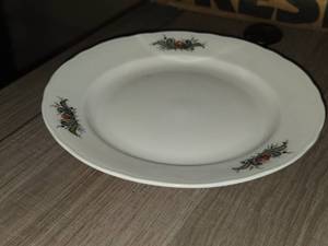 lot 541 image: Lot of (24) 6 34 Plates