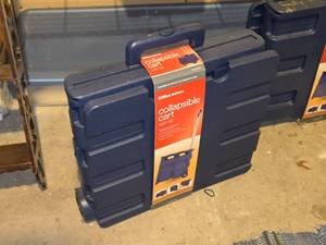 lot 579 image: Office Depot Collapsible Cart with Lid (New)