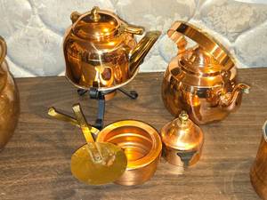 lot 597 image: Lot of (2) 4-12 Copper Tea Pots