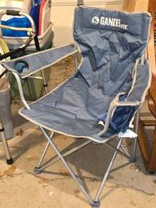lot 591 image: Gander Mountain Collapsible Chair