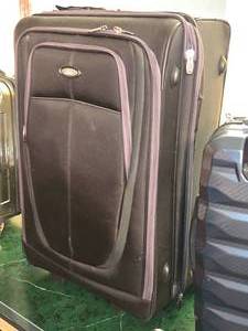 lot 699 image: Skyway Soft Sided Suitcase  Wheeled