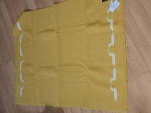 lot 645 image: Roros-Tweed Roros-Pledd Wool Blanket 51 x 39