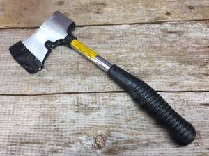 lot 164 image: COLEMAN Hatchet - Very Nice