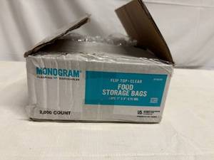 lot 31 image: Food Storage Bags Flip top(sandwich)