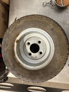 lot 73 image: 2x Turf Trac Tires 16 x 7.50 x 8 rims