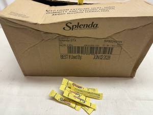 lot 110 image: 2,000ct Splenda Sticks