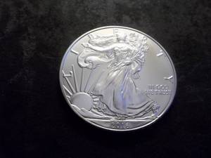 lot 33 image: 2016 Silver Eagle One Oz. Fine MS