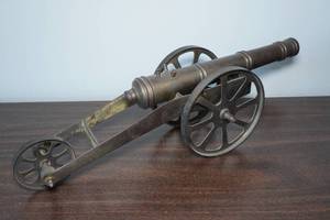 lot 51A image: Desktop Cannon