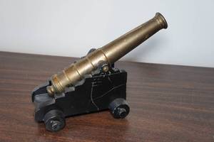 lot 101A image: Desktop Cannon