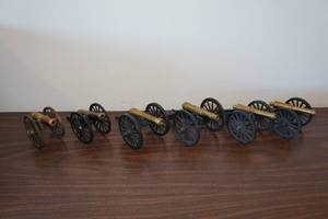 lot 33 image: Desktop Cannons