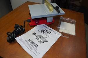 lot 145 image: Chicago Electric 4 Table Saw