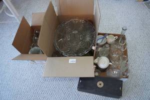 lot 173 image: Assorted Glassware