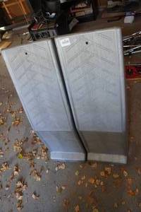 lot 382 image: Plastic Car Ramps