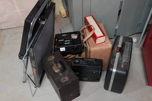 lot 105 image: Assorted Projectors and Accessories