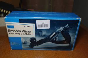 lot 103 image: Vintage Sears Smooth Plane - 9.5 Long