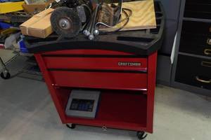 lot 140 image: Craftsman Tool Chest with Contents - Electric Motor, Drill Mount
